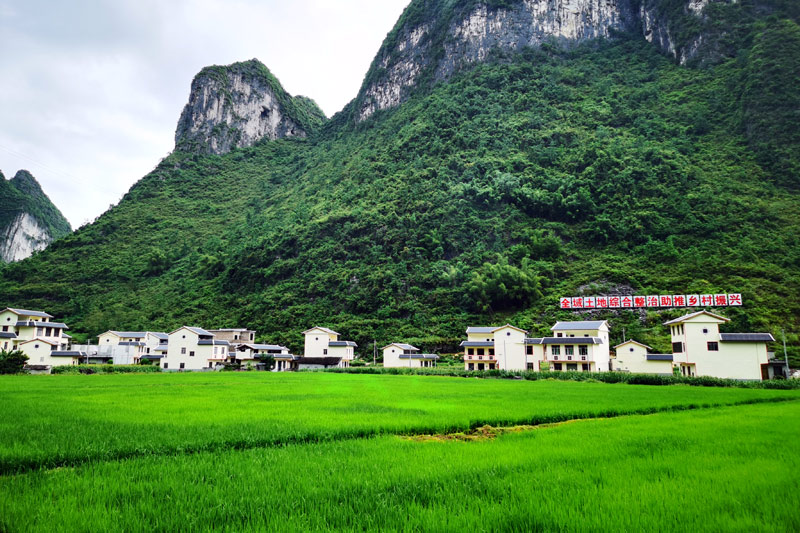 永仁山村風光。