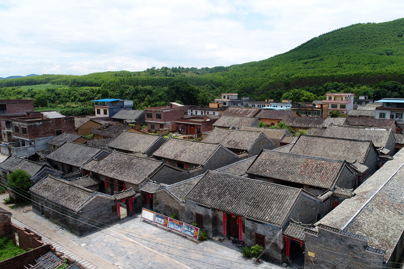 國(guó)家AAA級(jí)景區(qū)——羅秀鎮(zhèn)納祿村景區(qū)