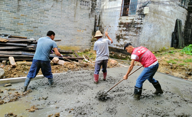 南寧軌道交通集團助力橫州市鎮(zhèn)龍鄉(xiāng)馬蘭村鄉(xiāng)村振興